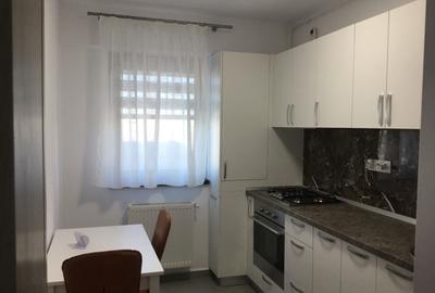 Apartament cu 2 camere decomandat în Central - 2