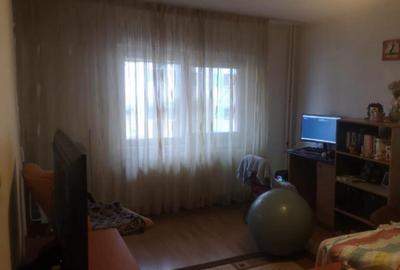 Apartament cu 2 camere decomandat în Rovine - 5