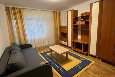 Garsonieră decomandată în Central - 4