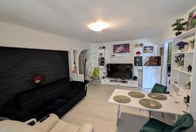 Apartament cu 3 camere semidecomandat în Sud