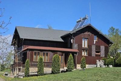 Pensiune in jud. Buzau, loc Ivanetu| Constructie lemn|Pozitionare impresionanta - 2