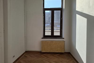 Birou, de 125 mp, în Unirii - 7