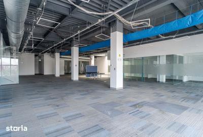 Spațiu comercial, de 640 mp, în Zona industrială - 9