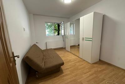 Apartament cu 3 camere semidecomandat, mobilat în Iancului - 9
