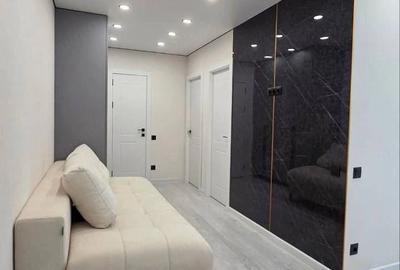 Apartament cu 2 camere decomandat în Gorjului - 4