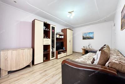 Apartament cu 2 camere decomandat în Micro 21