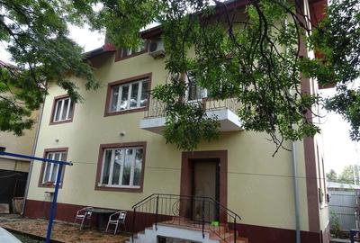 Casă cu 3 camere cu Teren 294 Mp în Rahova - 2
