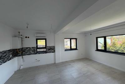 Apartament cu 3 camere decomandat în Exterior Vest - 6