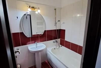 Apartament cu 2 camere semidecomandat, mobilat în Tătărași