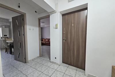 Apartament cu 3 camere decomandat, mobilat în Păcurari