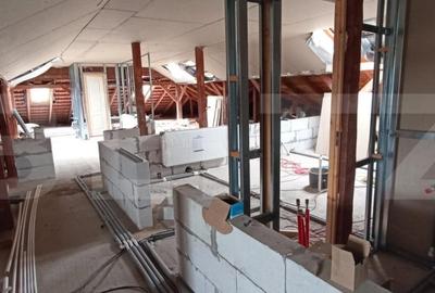 Apartament cu 5 camere decomandat în Cetate