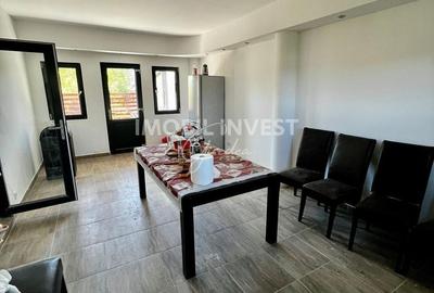 Casă cu 4 camere cu Teren 290 Mp în Micești