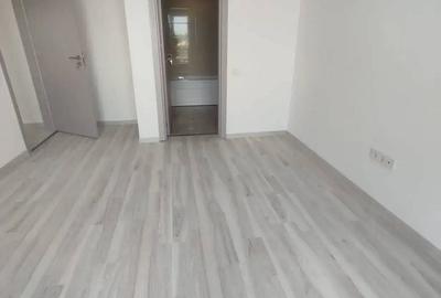 Apartament cu 3 camere decomandat în Industriilor - 2