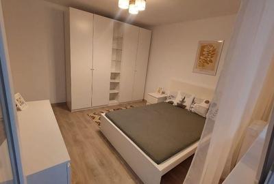 Apartament cu 3 camere decomandat, mobilat în Drumul Taberei