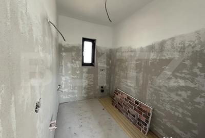 Casă cu 4 camere cu Teren 503 Mp în Odoreu