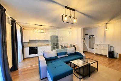 Apartament cu 3 camere decomandat, mobilat în Central