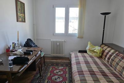 Apartament cu 4 camere decomandat, mobilat în Titan - 3