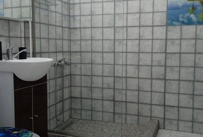 Apartament cu 2 camere semidecomandat în Central - 1