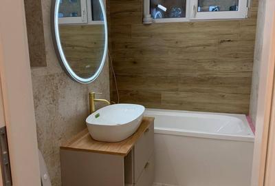 Apartament cu 4 camere decomandat în Gheorgheni