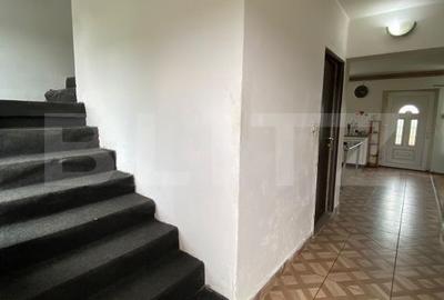 Casă cu 4 camere în Seceani - 10
