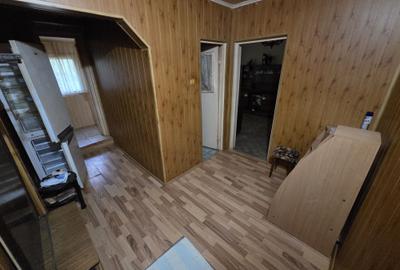 Apartament cu 2 camere nedecomandat în Micro 19