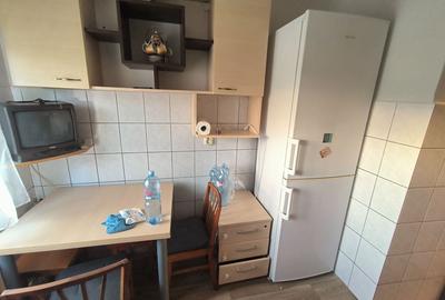 Apartament cu 2 camere semidecomandat în Iosia