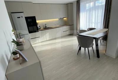 Apartament cu 2 camere semidecomandat, mobilat în Iris