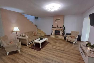 Casă cu 4 camere în Șoimuș - 4
