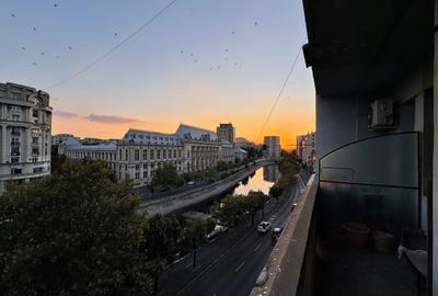 Apartament cu 2 camere semidecomandat în Centrul Istoric