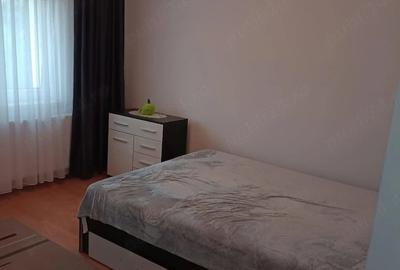 Garsonieră decomandată în Steaua - 2