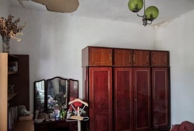 Casă individuală cu 3 camere cu Canalizare în Tomis I - 11