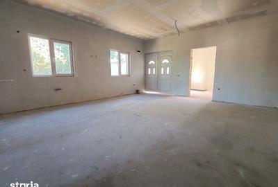 Casă cu 3 camere cu Teren 250 Mp în Lumina - 8