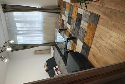 Apartament cu 2 camere decomandat în Central - 3