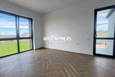 Casă individuală cu 4 camere cu Canalizare în Sânpetru - 27