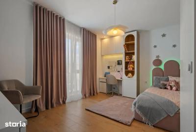 Apartament cu 3 camere decomandat în Tunari