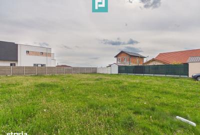Teren de 817 mp, în Giroc