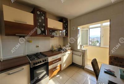 Apartament cu 3 camere decomandat în Vasile Aaron - 9