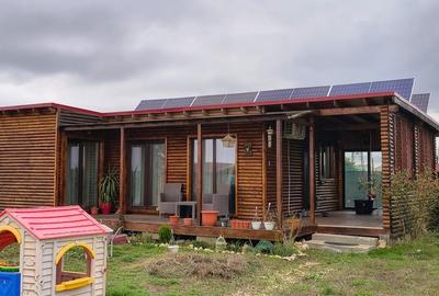Casă individuală cu 3 camere cu Canalizare în Lazu - 2