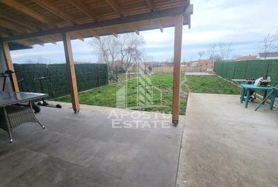 Casă cu 4 camere cu Teren 400 Mp în Covaci