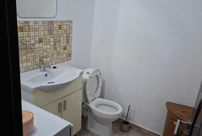 Apartament cu 3 camere decomandat în Central - 4