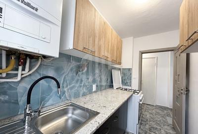 Apartament cu 3 camere decomandat, mobilat în Cedonia