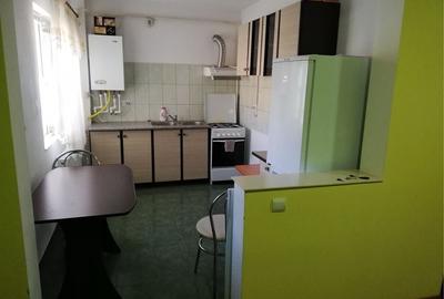 Apartament cu 2 camere semidecomandat în Cug - 1