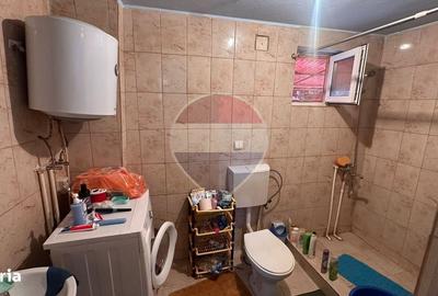 Casă cu 3 camere în Valea Lungă