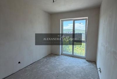 Apartament cu 3 camere semidecomandat în Zorilor