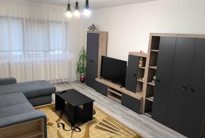 Apartament cu 3 camere decomandat, mobilat în Mărăști