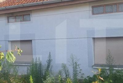 Casă cu 4 camere cu Teren 650 Mp în Central