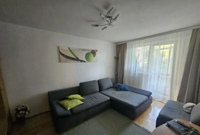 Apartament cu 2 camere decomandat, mobilat în Berceni