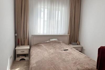 Apartament cu 3 camere decomandat în Exterior Vest - 2