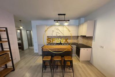 Apartament cu 3 camere semidecomandat, mobilat în Unirii