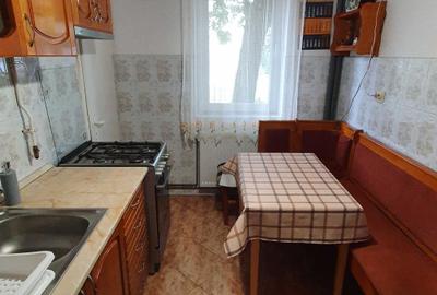 Apartament cu 3 camere decomandat în Central - 3